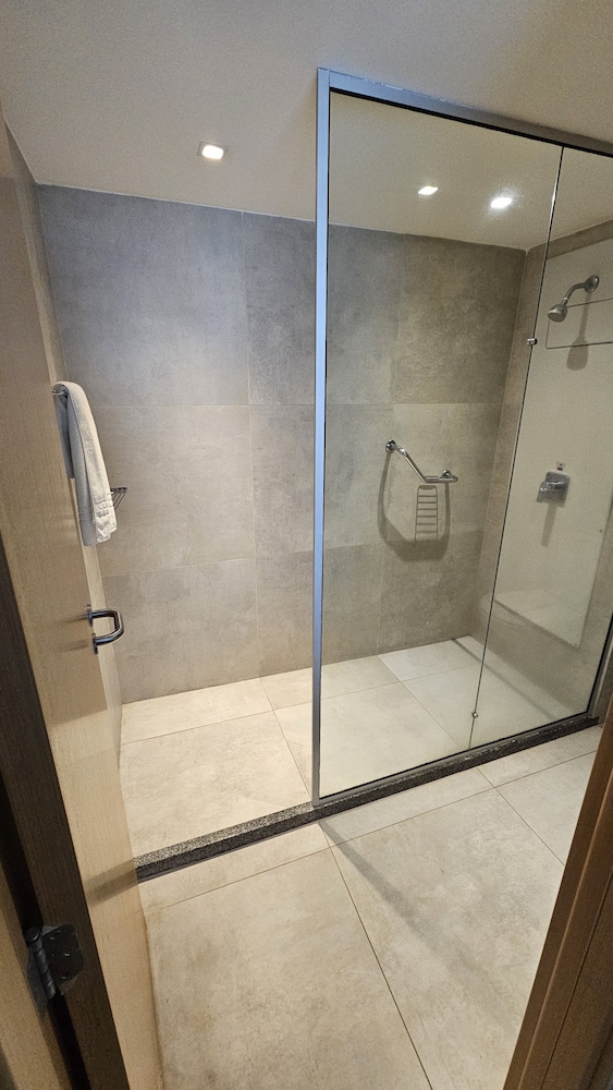 Standard Room, Ocean View - Photo 6