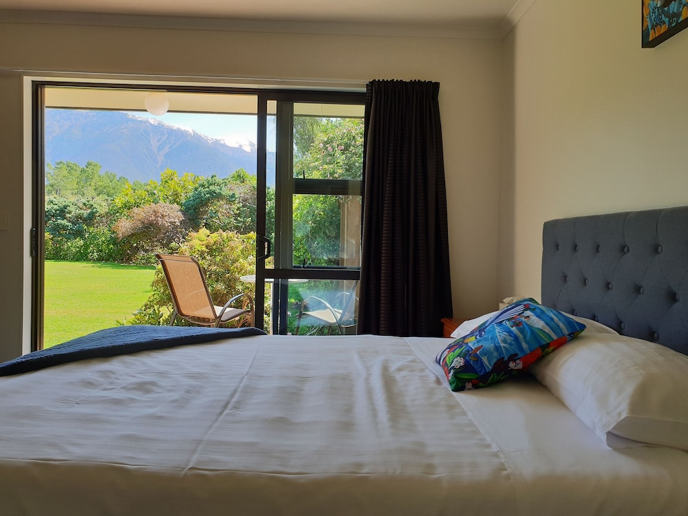 Double Room (Room 1)
