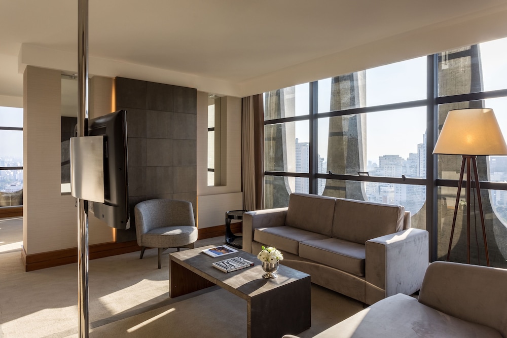 Executive Suite, Garden View - Photo 1