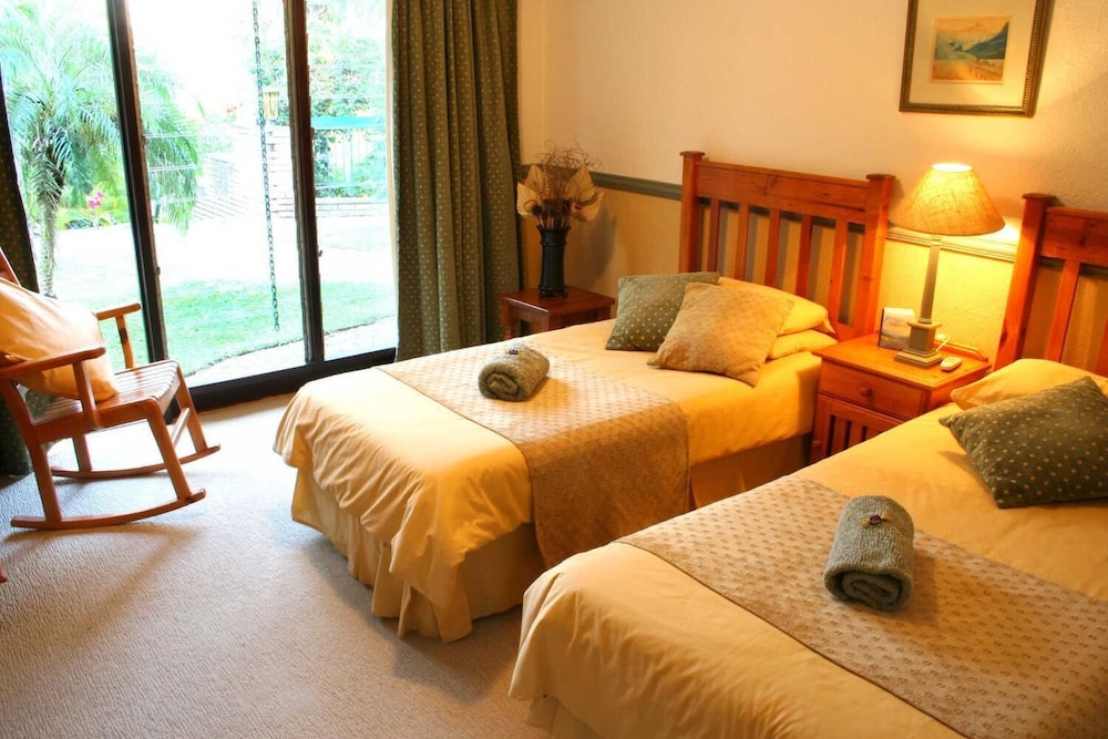 Standard Twin Room photo 3