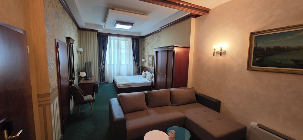 Apartment, City View