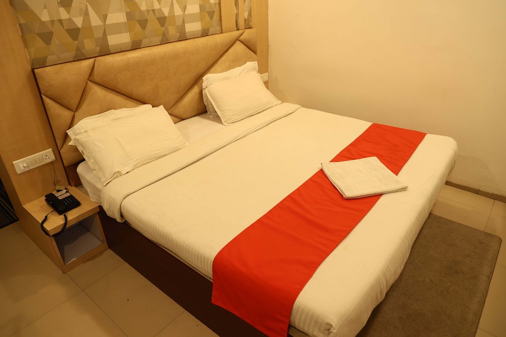 Executive Room photo 2
