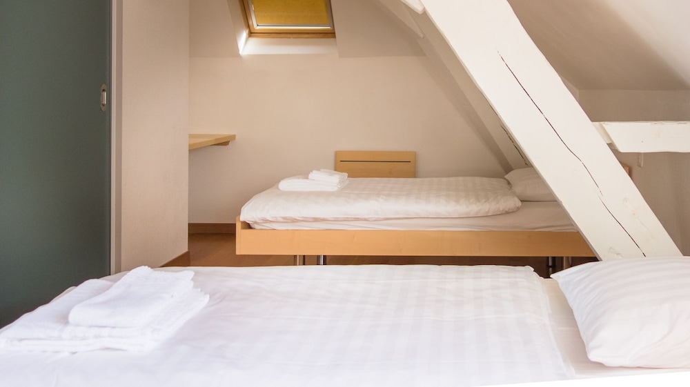 Standard Twin Room, Private Bathroom (Château) photo 2