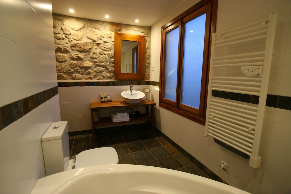 Suite - Photo 4