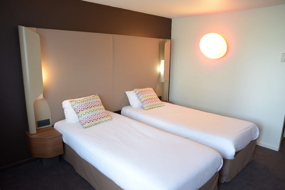 Standard Room, 1 Double Bed photo 3