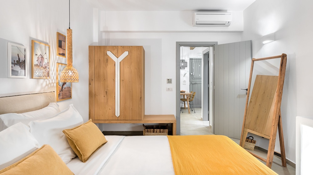 Deluxe One Bedroom Suite With Sea View - Trichalo photo 1