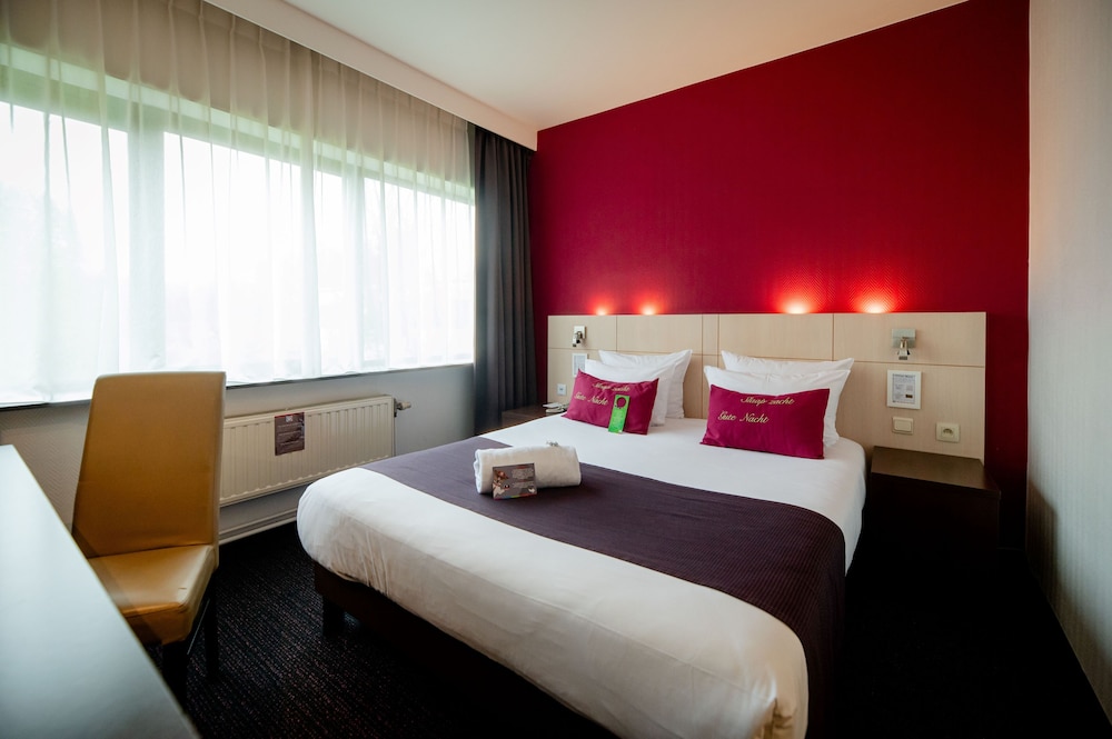 Standard Room - Photo 1
