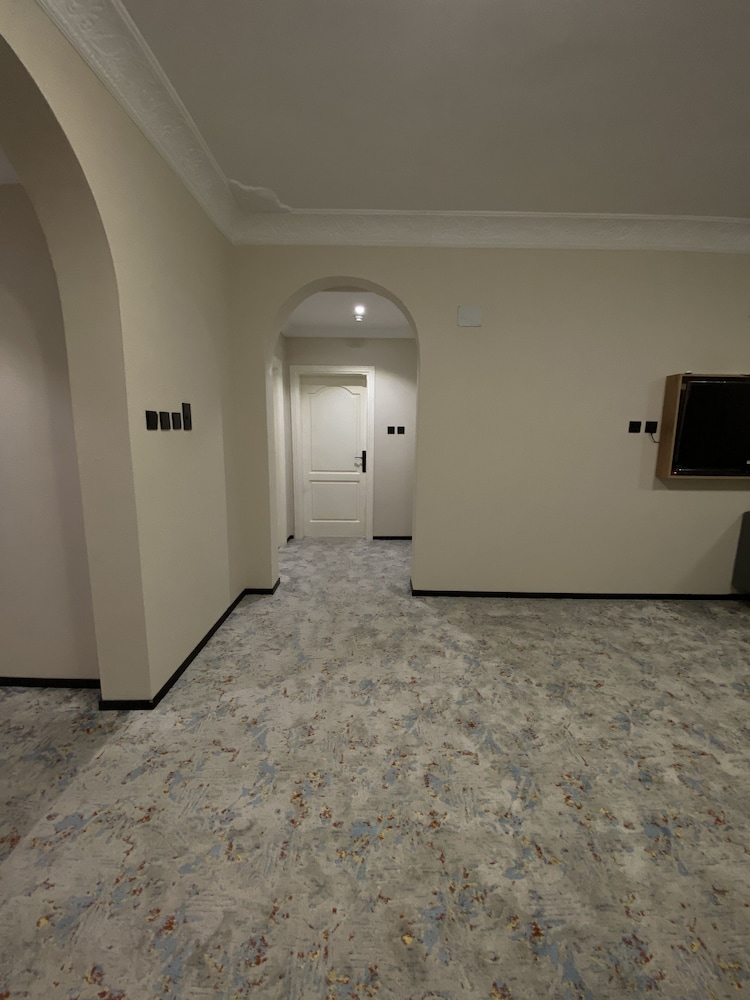 Deluxe Apartment photo 2