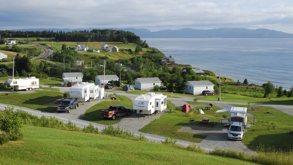 Cottage by the sea photo 1