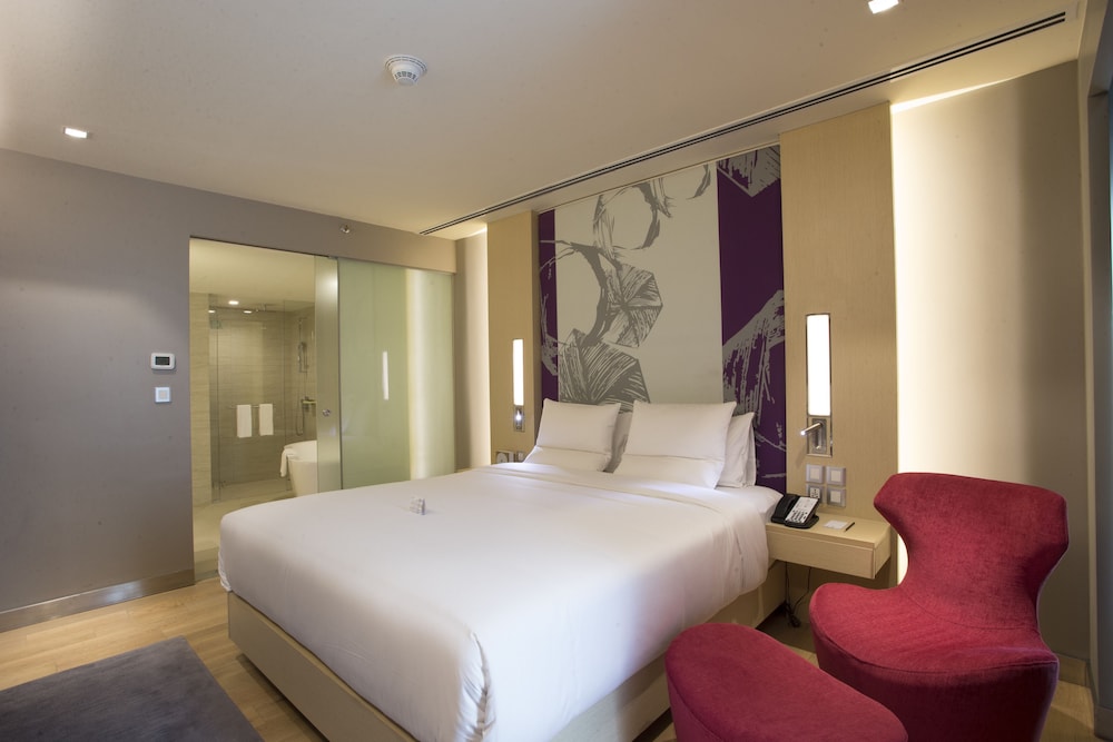 Executive Suite, 1 King Bed photo 2