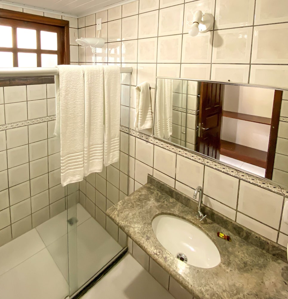 Standard Double Room - Photo 4