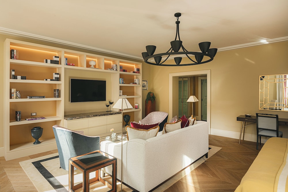 Two Bedroom Junior Suite (Non Smoking)