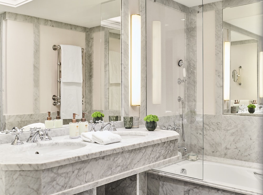 Grand Suite (Premier Castellana) thumbnail 5