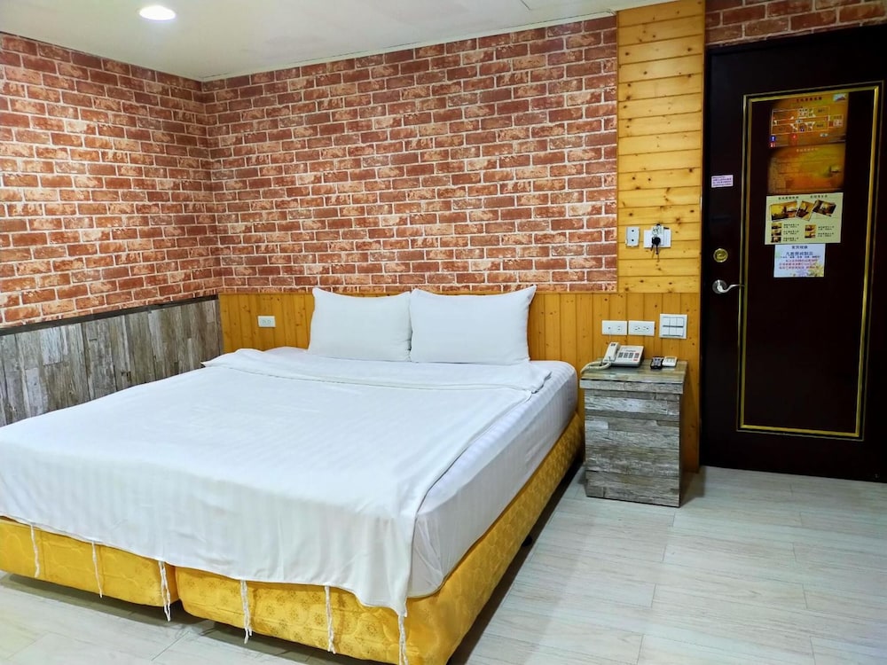 Deluxe Double Room photo 2