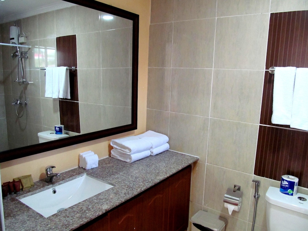 Luxury Room, Multiple Beds, Pool View