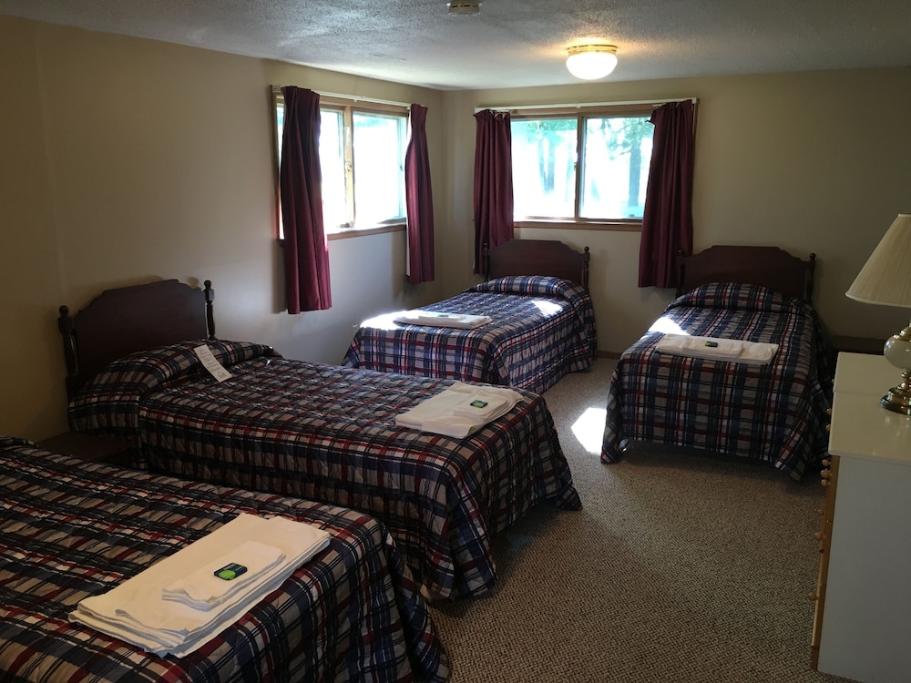 Comfort House, 5 Bedrooms (Birches Home) photo 2