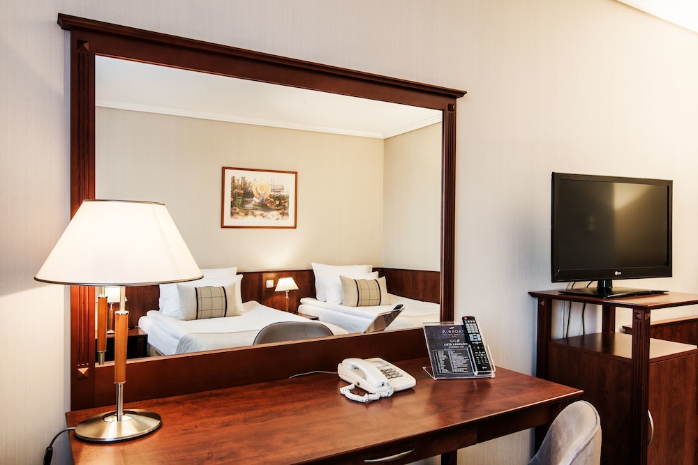Comfort Double or Twin Room, 1 Bedroom - Photo 3