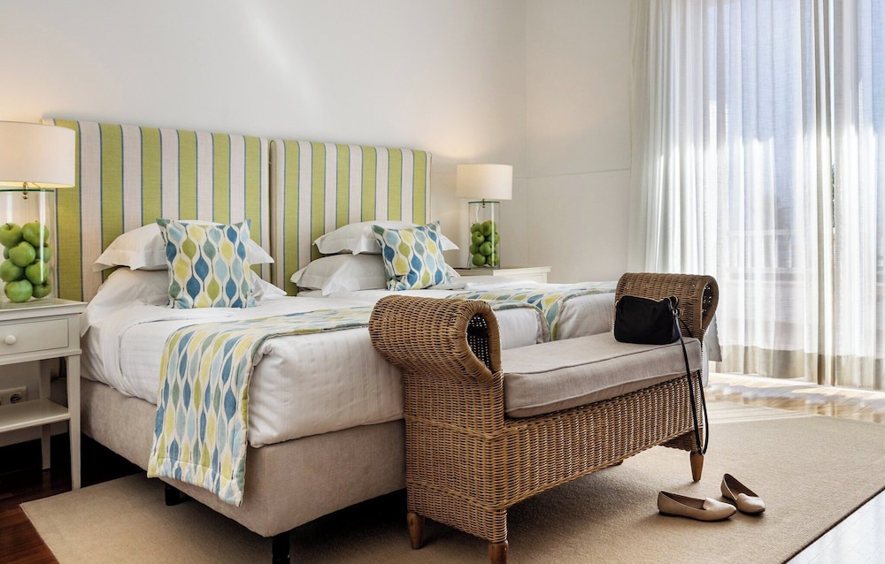 Superior Double or Twin Room - Photo 6