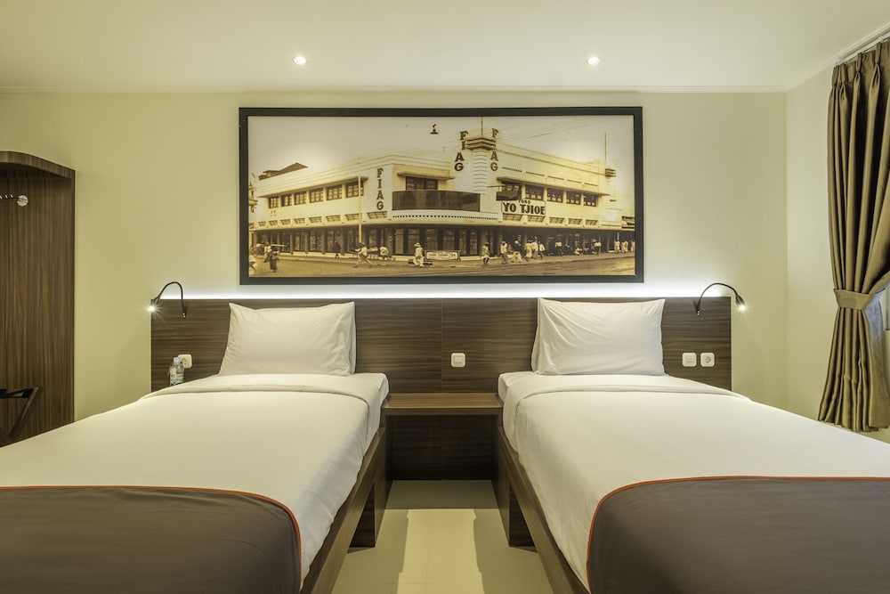 Deluxe Twin Room - Photo 7