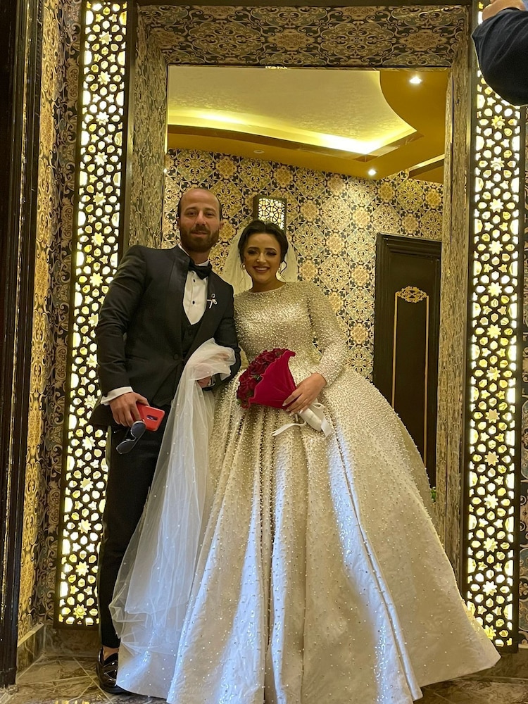 Honeymoon Room