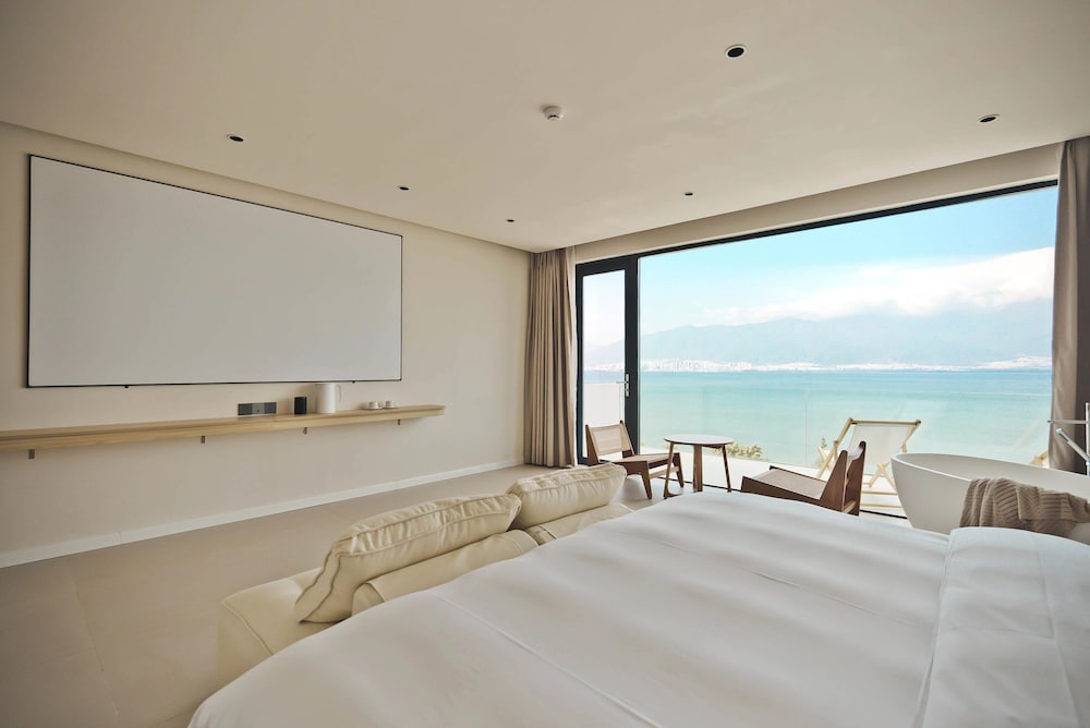 Standard Double Room, Patio, Ocean View