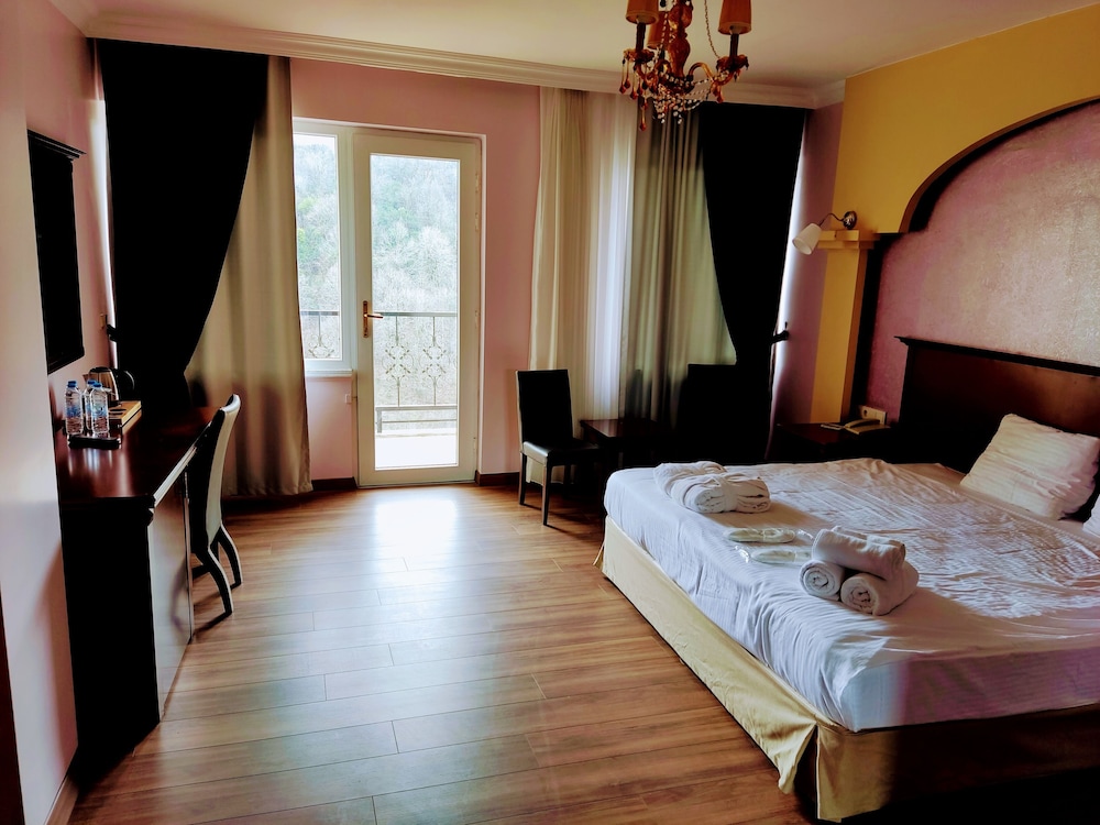 Elite Suite, Sauna, Mountain View