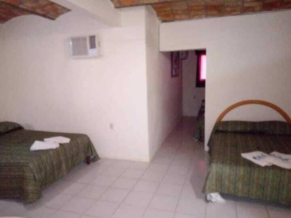 Family Quadruple Room photo 3
