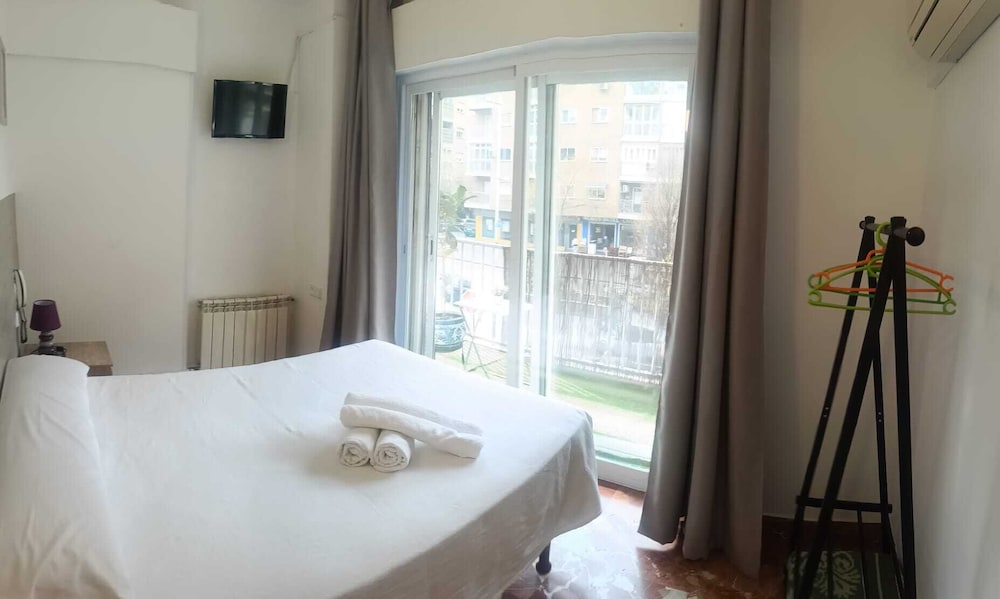 Basic Double Room