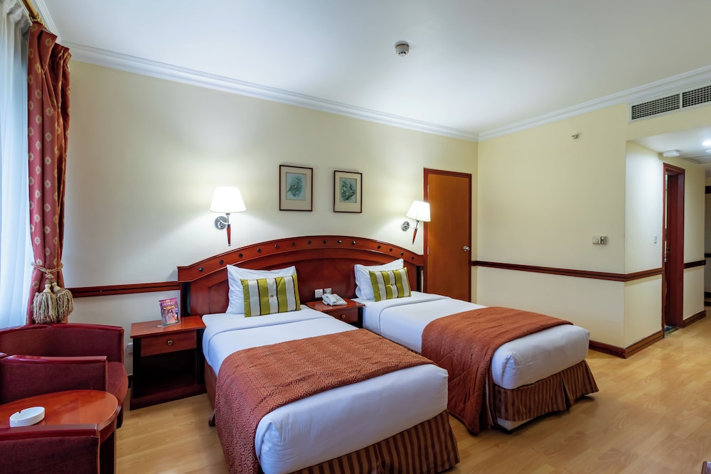 Standard Twin Room photo 2