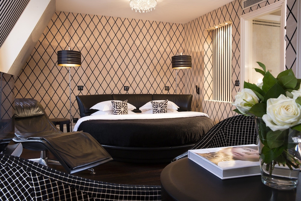 Junior Suite thumbnail 5