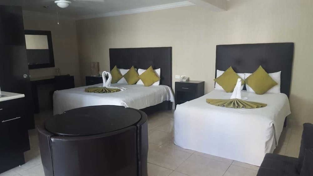 Family Suite, 1 Bedroom photo 3