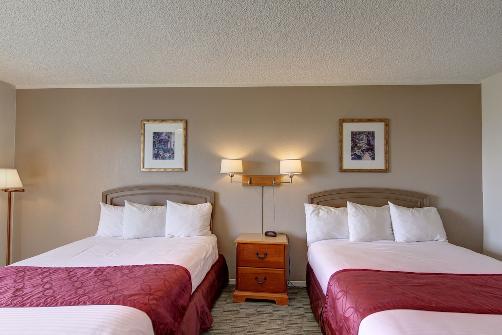 Double Room, Mountain View, Corner (*Pet Friendly) - Photo 2