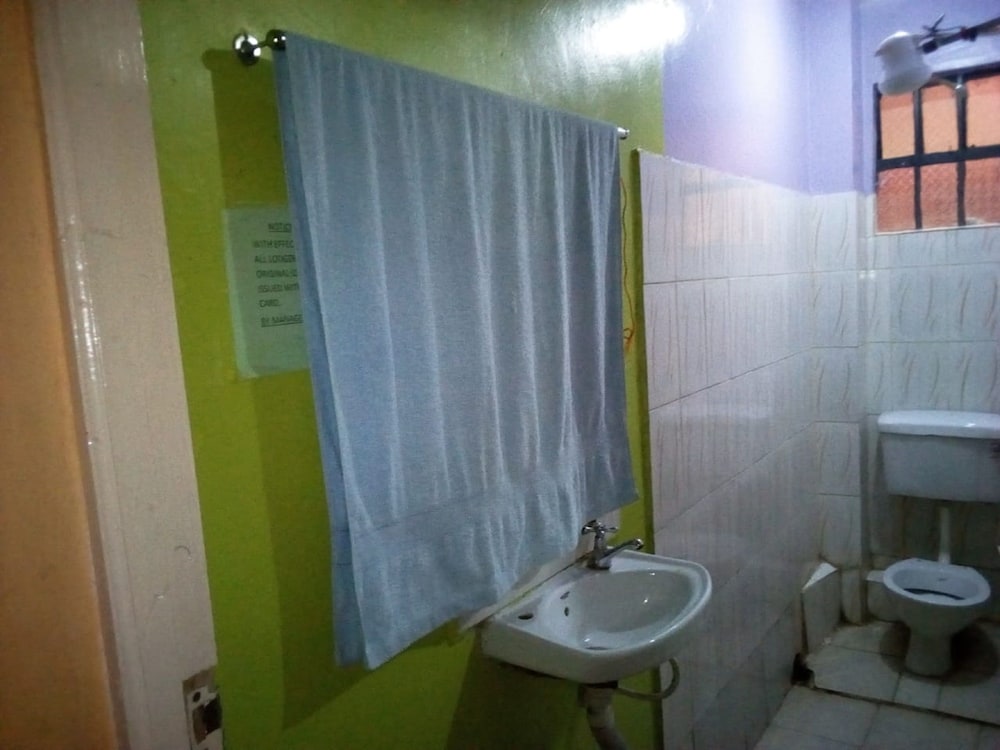 Standard Room photo 2