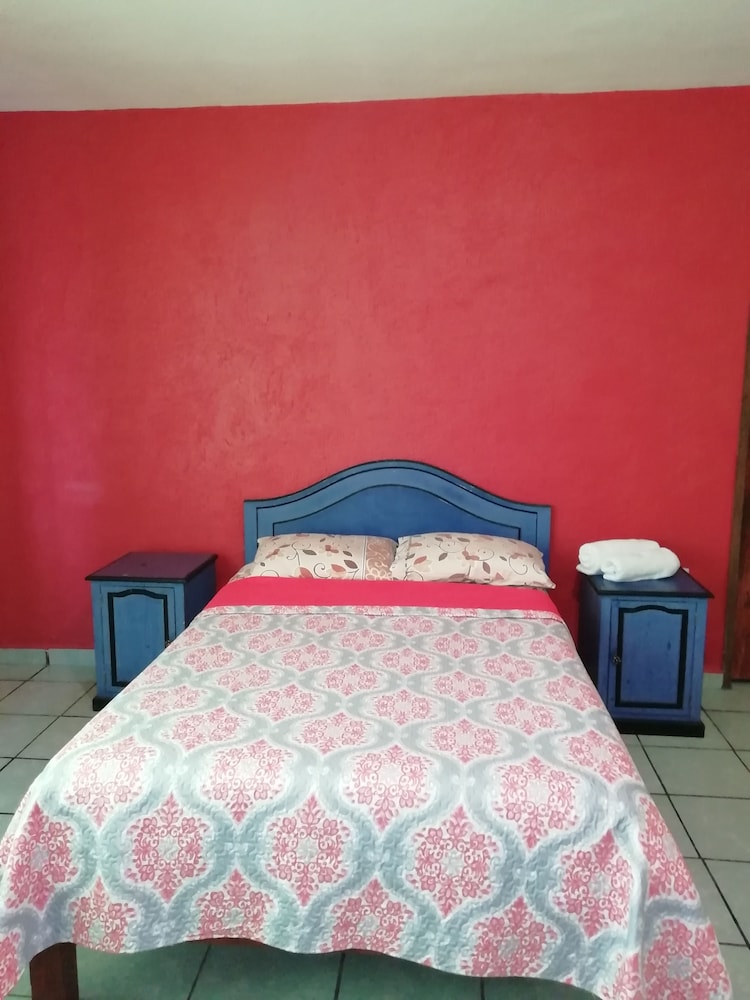 Classic Double Room Single Use, 1 Queen Bed photo 1