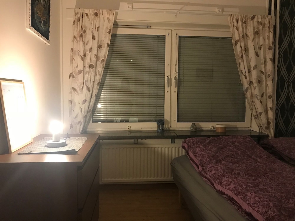 Double Room, City View (Small) photo 3