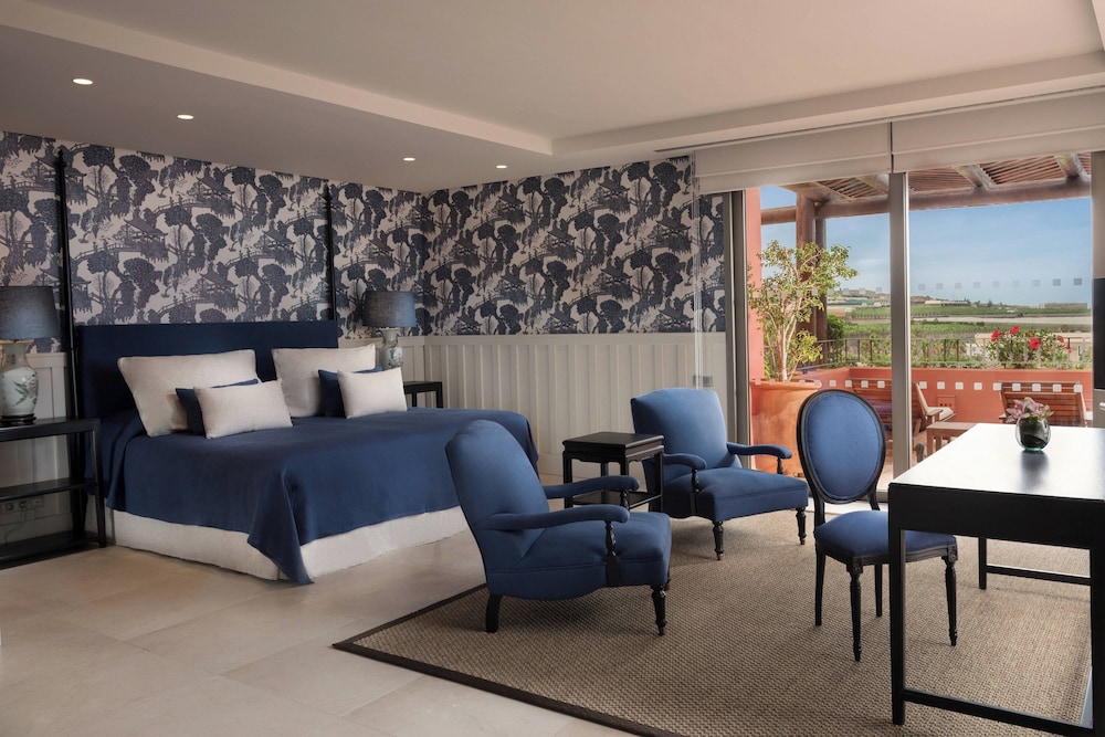 Royal Suite, 2 Bedrooms, Ocean View (Balcony)