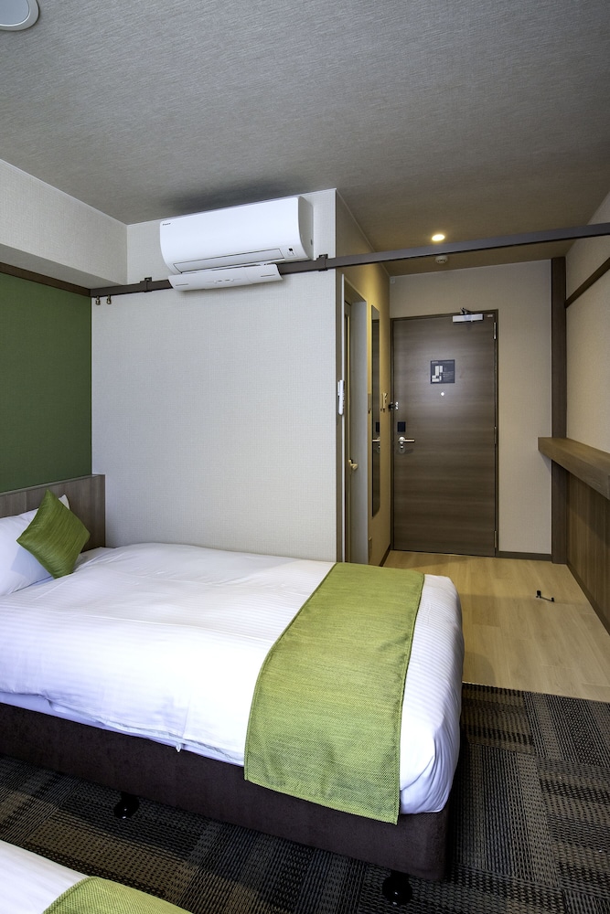 Twin Room - Photo 6