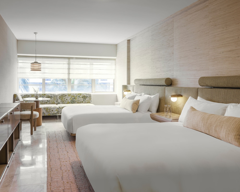 Room, 1 King Bed, City View - Photo 4