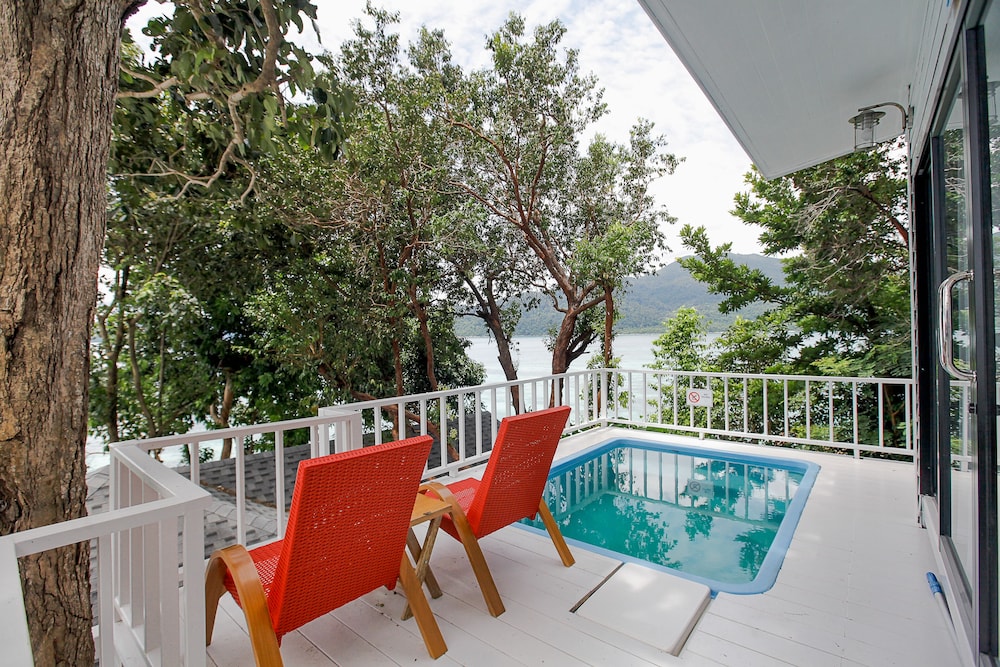 Family Villa, Private Pool, Ocean View - Photo 2