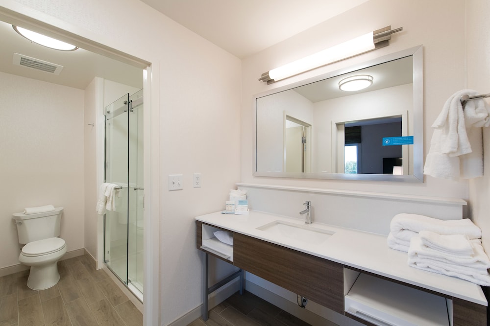Hampton Inn & Suites Walterboro, Photo 6