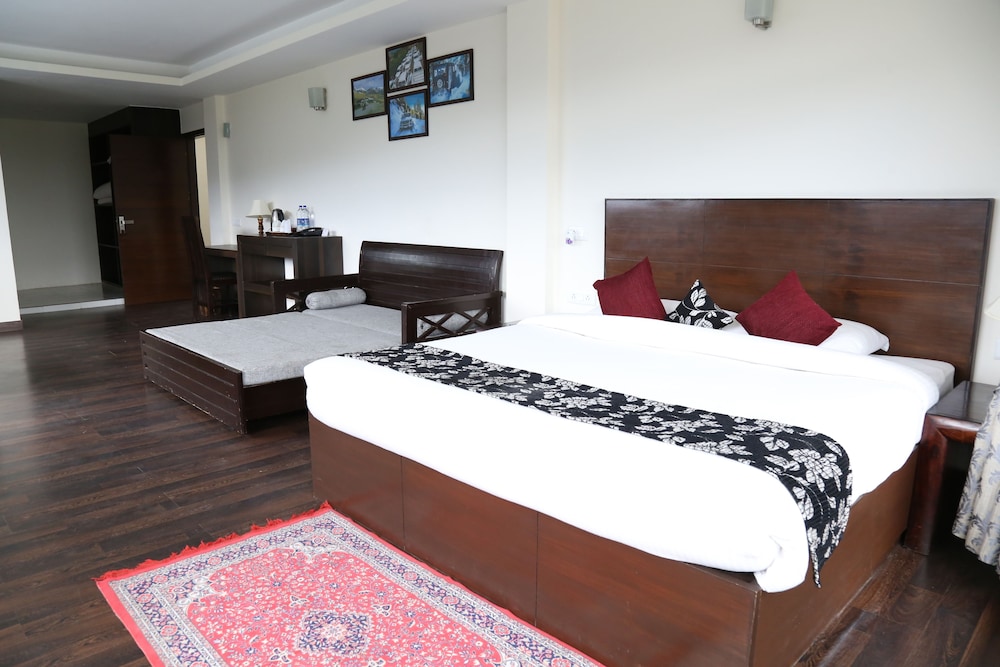 Deluxe Room, 1 Bedroom photo 3