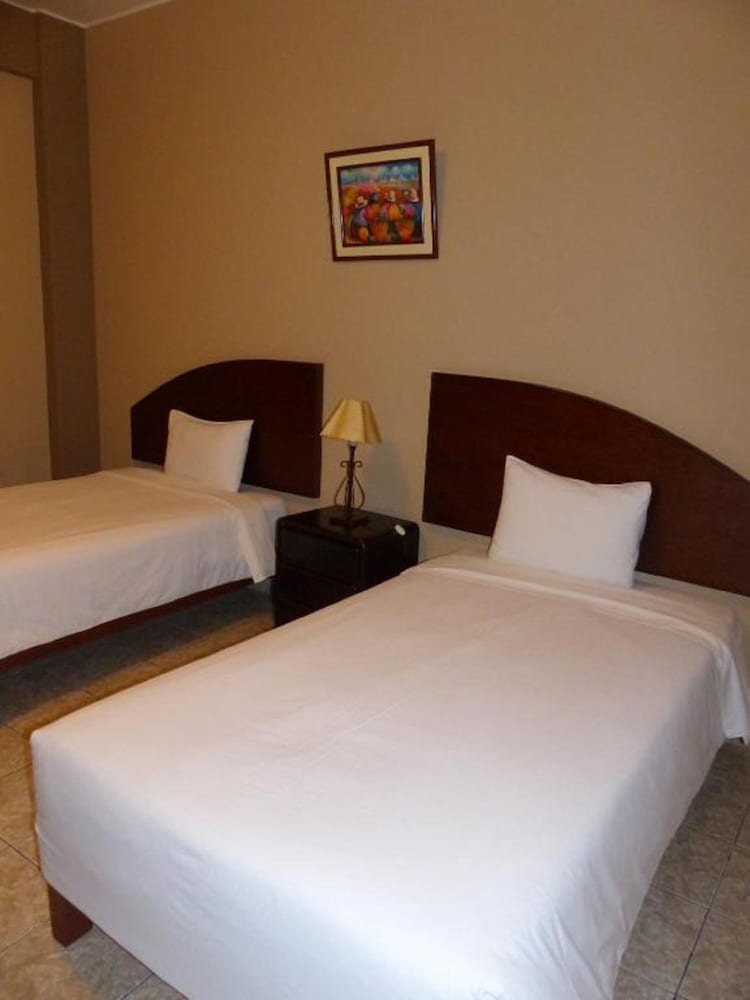 Double Room, 2 Twin Beds photo 3