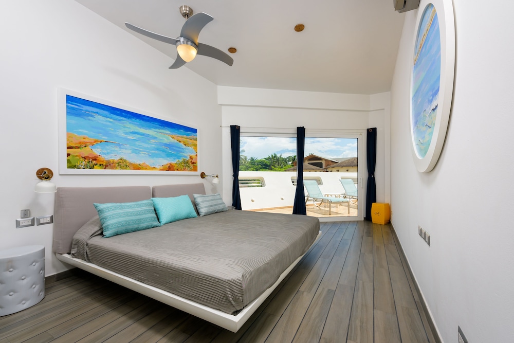Apartment with Terrace - D