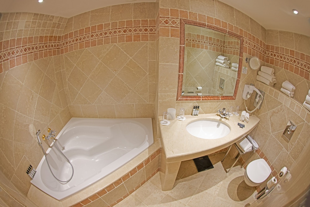 Suite Dome photo 2