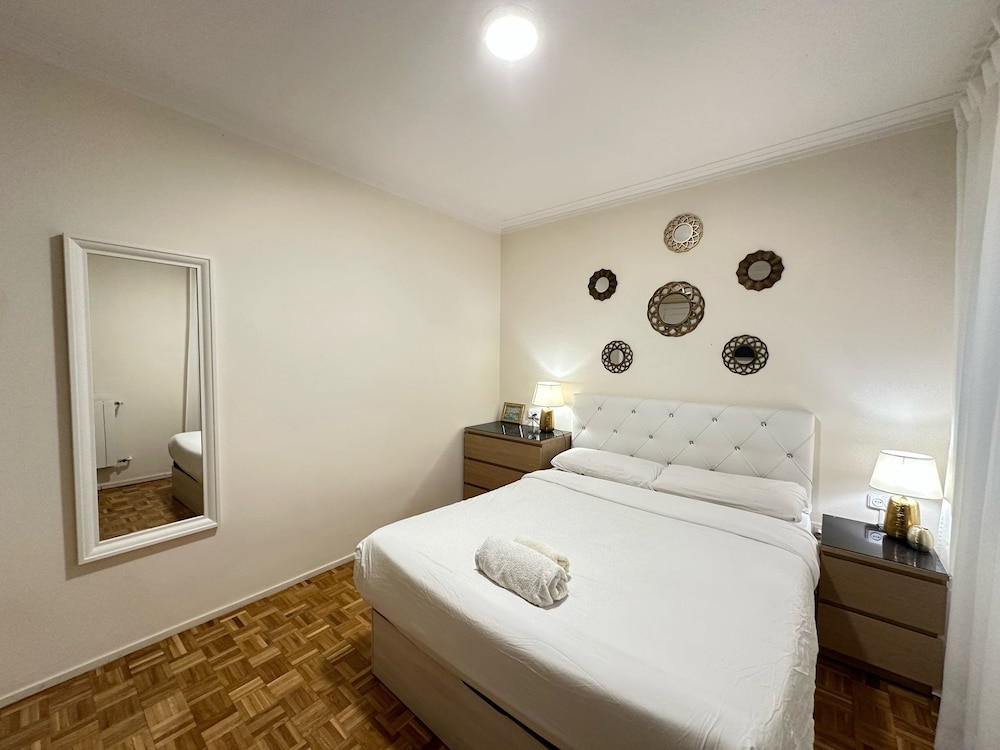 Double Or Twin Room, Shared Bathroom photo 3