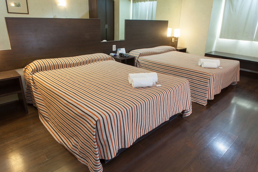 Superior Double or Twin Room, Mixed Dorm photo 3