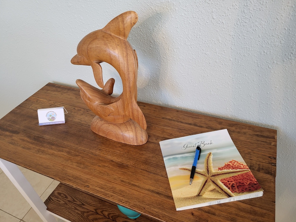 Townhome, 2 Bedrooms, Kitchen, Lake View photo 3