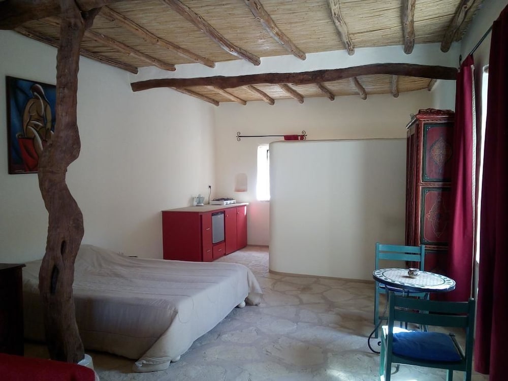 Exclusive House, 3 Bedrooms, Non Smoking photo 2