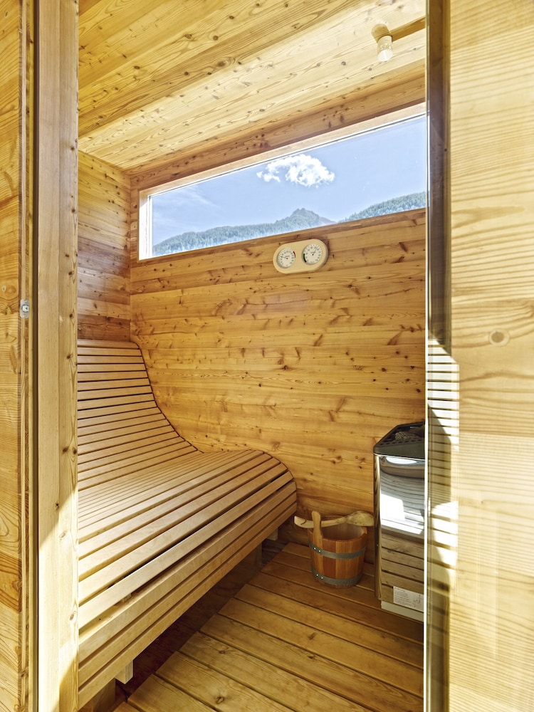 Deluxe Suite, Mountain View photo 2