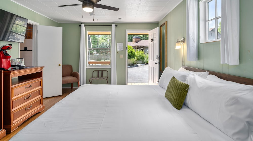 Comfort Room, 1 King Bed